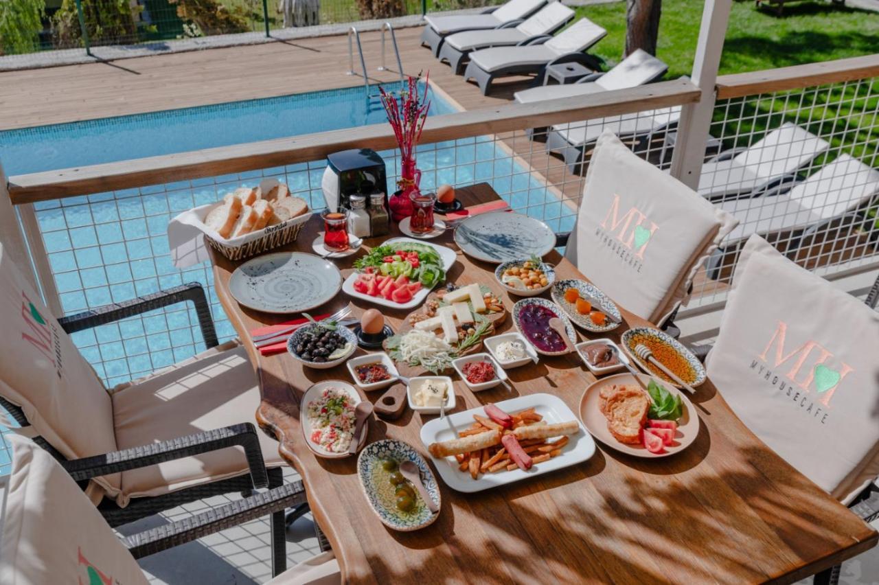 فندق My House Urla إزمير المظهر الخارجي الصورة